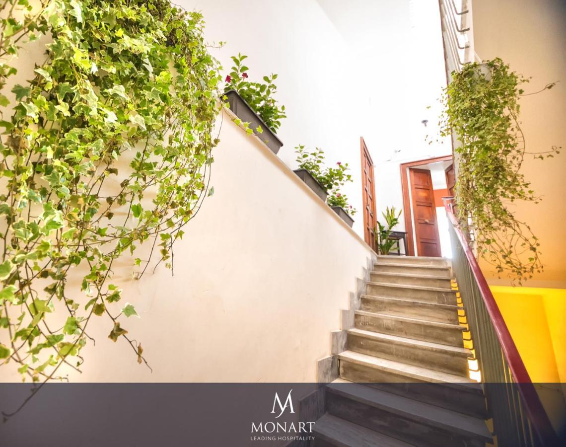 Monart Hospitality Cavour Bed and Breakfast Napels Buitenkant foto